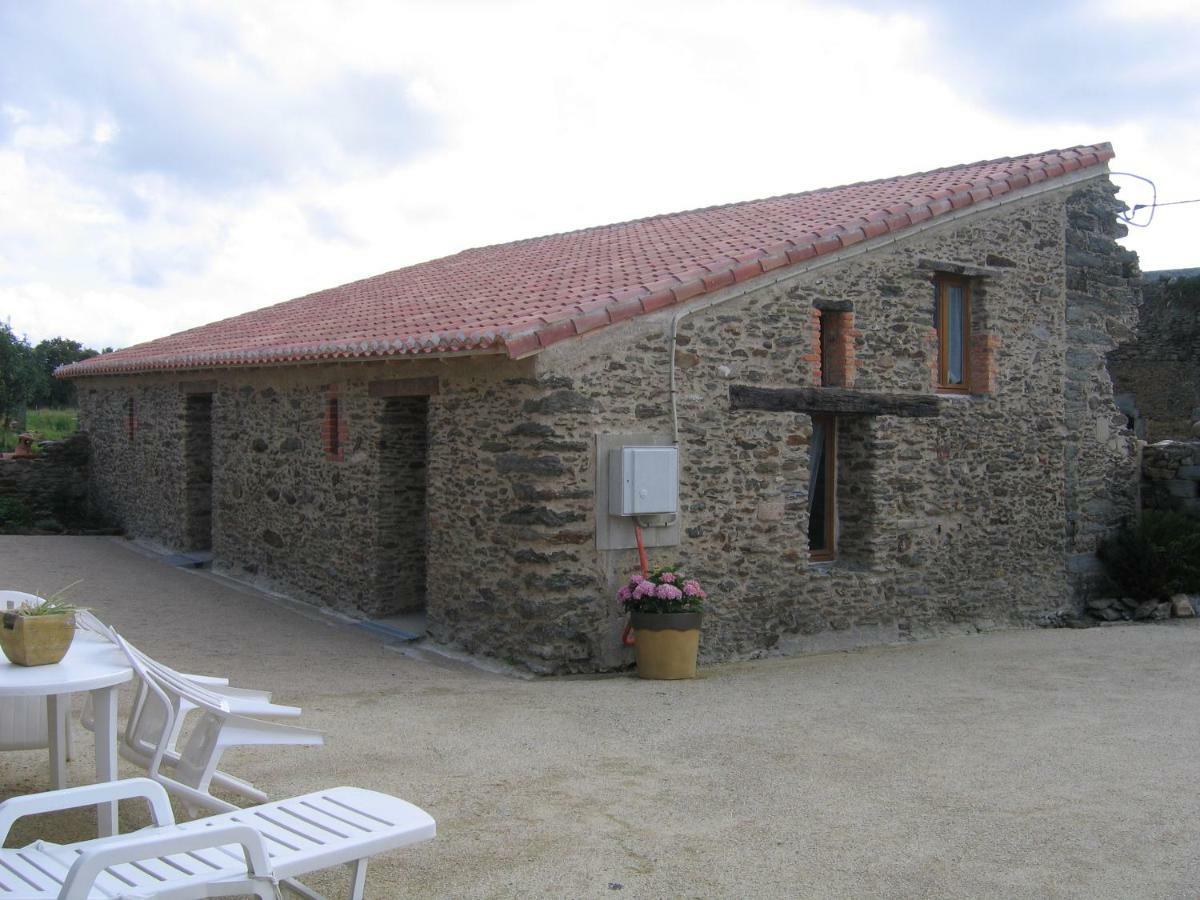 Le Logis De La Mesanchere Hotel Apremont  Bagian luar foto